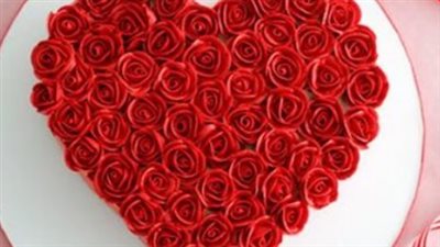 من القصص الملكية إلى مغامرات نيويورك.. قائمة أفلام نتفليكس الحصرية في شهر الحب