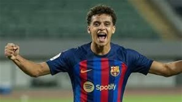 ليس مجرد تعاقد.. كيف أحرج رقم “لاماسيا” المذهل ريال مدريد ومانشستر سيتي؟