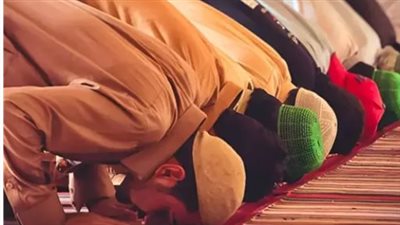 متى يؤذن للفجر في القاهرة؟ تعرف على فروق التوقيت ومواعيد الصلوات الخمس بالمحافظات