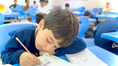 رسميًا.. استمرار الدراسة في رمضان 2026 وتقليص مدة الحصة لـ 35 دقيقة بكافة المدارس