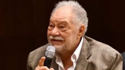 قصص القرآن بصوت الفخراني.. رحلة إيمانية وفنية للأطفال والكبار