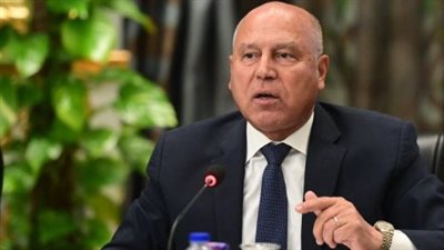 السيرة الذاتية للفريق كامل الوزير: من الهيئة الهندسية إلى قيادة ثورة النقل في مصر