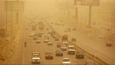 تحذيرات من الأتربة العالقة.. الأطباء يطالبون هؤلاء بلزوم المنازل حتى استقرار الطقس