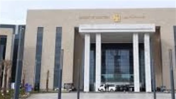 من هو حسين عيسى؟ نائب رئيس الوزراء الجديد للشؤون الاقتصادية في التشكيل المعدل