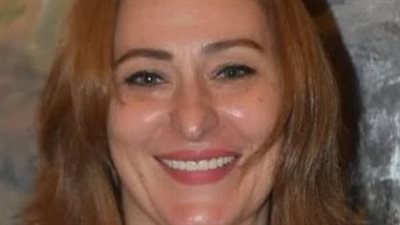 بصمة خاصة: كيف نجحت عبير فاروق في تجسيد أدوار الأم والصديقة ببراعة في السينما والتلفزيون؟