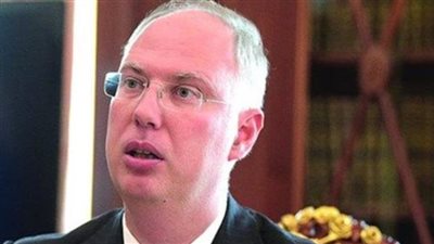 دميترييف: العمل المشترك هو السبيل الوحيد لإنقاذ العالم من مواجهة كبرى