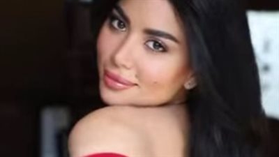 الوجه الآخر لكارولين عزمي: ابنة المعهد العالي للفنون المسرحية التي طوعت أدوارها