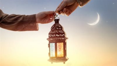 خريطة رؤية الهلال في العواصم الإسلامية: لماذا يغيب القمر مبكرًا في الرياض؟