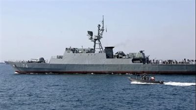 مناورات إيرانية وحشود أمريكية قبل مفاوضات جنيف