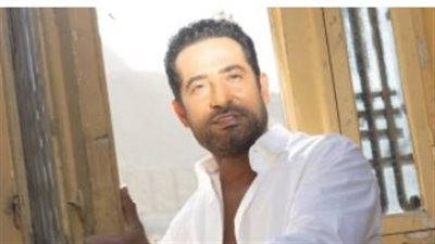 خارج إطار الدراما: عمرو سعد يفضل العمل المجتمعي على ميزانيات الدعاية الضخمة