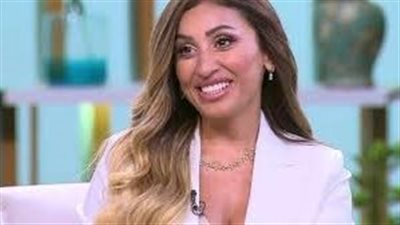 حسمت الجدل.. دينا الشربيني تنفي أنباء ارتباطها وتكشف مواصفات زوج المستقبل
