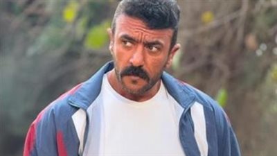 من الملاكمة إلى تجارة السيارات.. تحولات مثيرة في شخصية أحمد العوضي بمسلسل على كلاي