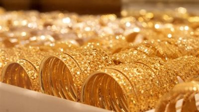 الذهب كملاذ آمن.. لماذا ارتفعت الأسعار عالميًا واستقرت محليًا في مصر اليوم؟