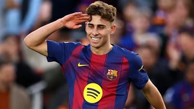 بلمسة سحرية.. فيرمين لوبيز يُتوج مجهود برشلونة بالهدف الثالث ويحسم النقاط الثلاث