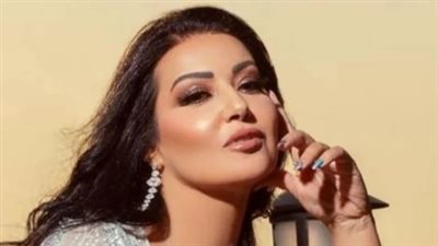 أسرار صعود سمية الخشاب.. كيف تحولت من موظفة بنوك إلى نجمة شباك عالمية؟