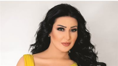 بين التمثيل والغناء.. كيف استطاعت سمية الخشاب الموازنة بين موهبتها الموسيقية ونجوميتها؟