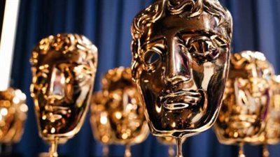 بول توماس أندرسون يحصد جائزة أفضل مخرج في 