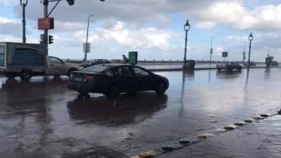 رغم الأمطار.. انتظام حركة الملاحة وتداول الحاويات بميناء الإسكندرية دون معوقات