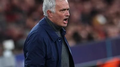 مورينيو يقترب من 