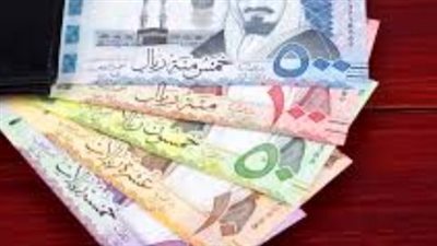 الريال السعودي يتذبذب في نطاق ضيق أمام الجنيه المصري: إليك أسعار الصرف المحدثة