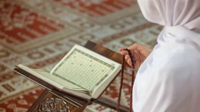 فرق التوقيت وموعد أذان العشاء.. خريطة مواقيت الصلاة اليوم السبت بمصر