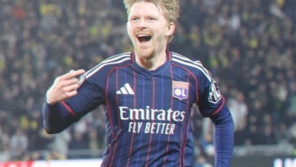 الميركاتو يشتعل مبكرًا.. صراع إنجليزي محموم على أبرز مواهب الدوري الفرنسي الميركاتو يشتعل مبكرًا.. صراع إنجليزي محموم على أبرز مواهب الدوري الفرنسي