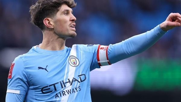 رسالة من قلب الدفاع.. كيف يرى ستونز تأثير الصفقة الجديدة على منظومة “بيب”؟