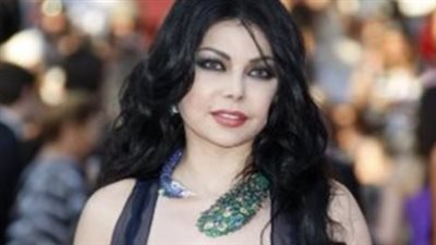 من ملكة جمال الجنوب إلى العالمية.. محطات فارقة في حياة أيقونة الجمال هيفاء وهبي