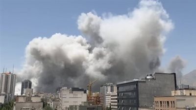 انفجارات تهز العاصمة الإيرانية.. إسرائيل تعلن حالة الطوارئ القصوى وتعطل المدارس