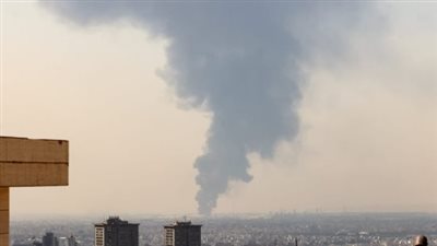 بتعاون أمريكي.. إسرائيل تشن أعنف هجماتها على شرق طهران وتعطل الحياة العامة