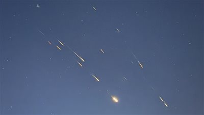 إسرائيل تعترض صاروخا إيرانيا فوق دمشق