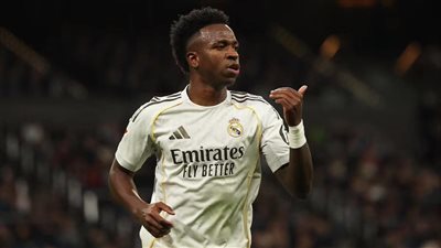 سرية تامة وتحول مفاجئ.. ريال مدريد يحصن فينيسيوس بعقد يمتد لـ 2030