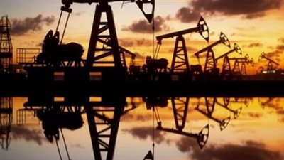 تقرير رويترز: تفاصيل الهجمات على ساحل الخليج وأثرها الفوري على العقود الآجلة