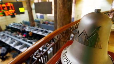 البورصة المصرية تتحدى التوترات الجيوسياسية وتعوض خسائر 