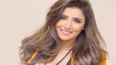 من الدراما إلى السينما.. مي عمر تنتظر 