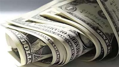 أسعار الصرف الآن: الدولار يحافظ على مستوياته في البنوك المصرية بمنتصف التعاملات