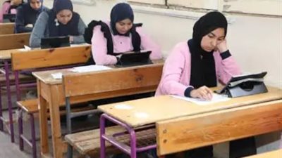 التعليم تضع اللمسات الأخيرة لمواصفات الورقة الامتحانية لطلاب 