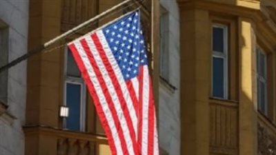 نذر المواجهة الكبرى.. واشنطن تجلي موظفيها من الخليج وسط تصعيد إيراني غير مسبوق