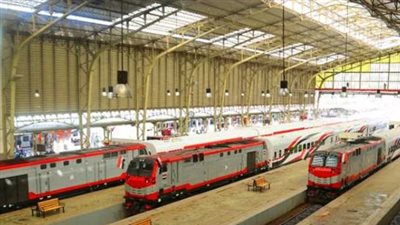 السكة الحديد ترفع حالة الطوارئ.. تعليمات مشددة لضمان نظافة وسلامة قطارات العيد