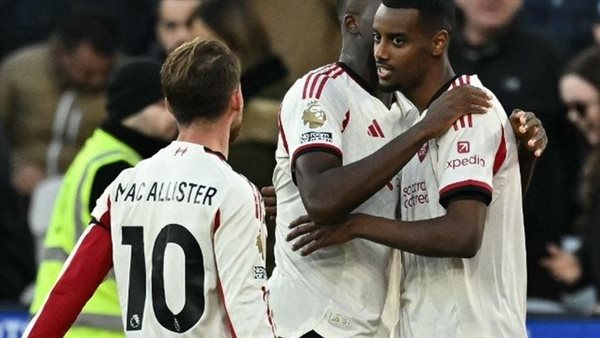 بين الفرحة واللحاق.. ليفربول يتلقى أنباءً متضاربة قبل موقعة “الهامرز”