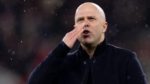 “شرحتُ الأمر 450 مرة”.. سلوت ينفجر في وجه الصحفيين بسبب تجاهل تعليماته “شرحتُ الأمر 450 مرة”.. سلوت ينفجر في وجه الصحفيين بسبب تجاهل تعليماته