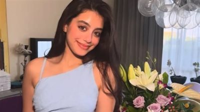 كواليس تسجيل أغنية 