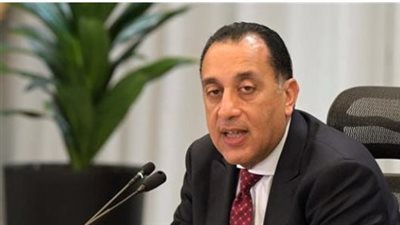 رئيس الوزراء يتابع إجراءات 