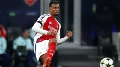 أرقام لا تكذب.. جابرييل ماجالهايس يزيح الجميع ويجلس على عرش أفضل مدافع في العالم