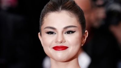 تحليل فني: تأثير اللقطات العفوية للمشاهير على صورتهم الذهنية لدى المعجبين