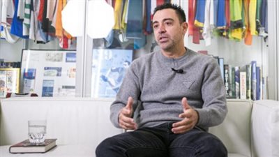 تشافي يكشف الكواليس: لابورتا كاذب وتسبب في عدم عودة ميسي إلى برشلونة