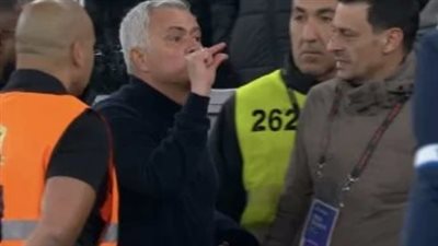 تصريحات مورينيو بعد الطرد تهدد بوقفه لفترة طويلة في الدوري البرتغالي