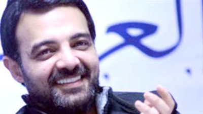 أسرار وتفاصيل مسيرة عمرو محمود ياسين الفنية منذ 