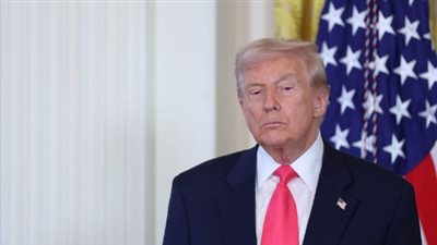 رحلة قصيرة أم استنزاف طويل؟ ترامب يفتح الباب أمام غموض القيادة الإيرانية