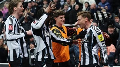  800 مليون يورو إنفاق نيوكاسل في 